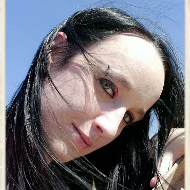 Heather Brown - Part 2 Our 2nd shoot together worked perfectly. Heather wanted to shoot at the